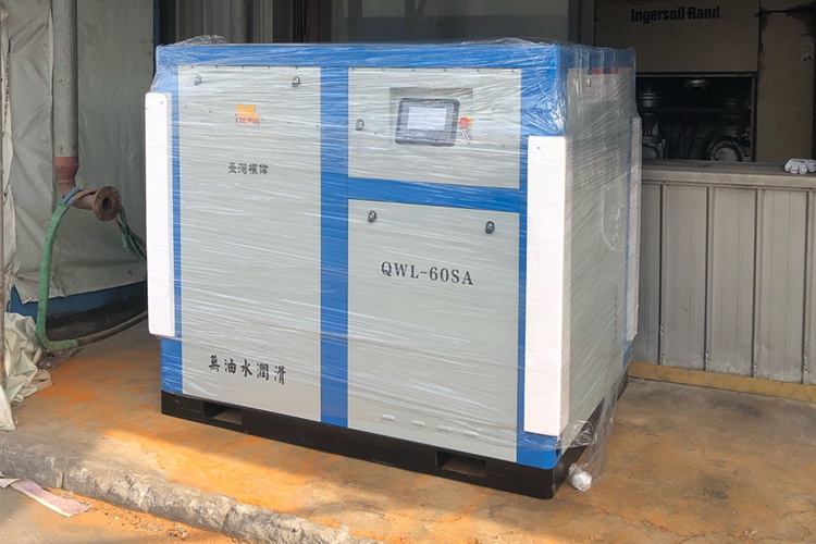 螺桿空壓機(jī)不排水會怎樣？ -權(quán)偉機(jī)械集團(tuán)